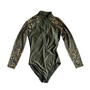 All in motion long sleeve rash guard swim suit olive green full zip size M